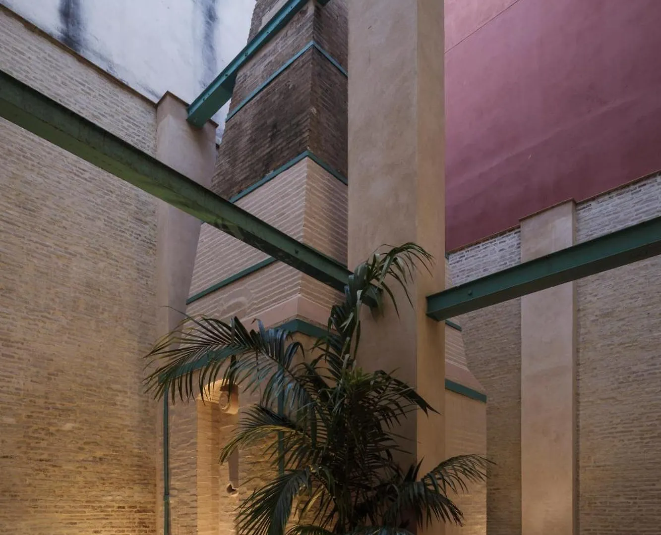 Terra Triana Apartments